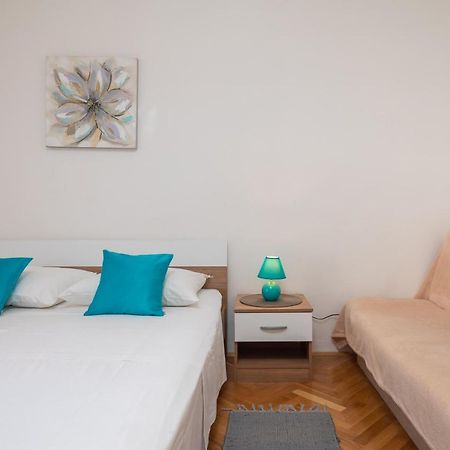 Apartment Beba Dugi Rat Ngoại thất bức ảnh