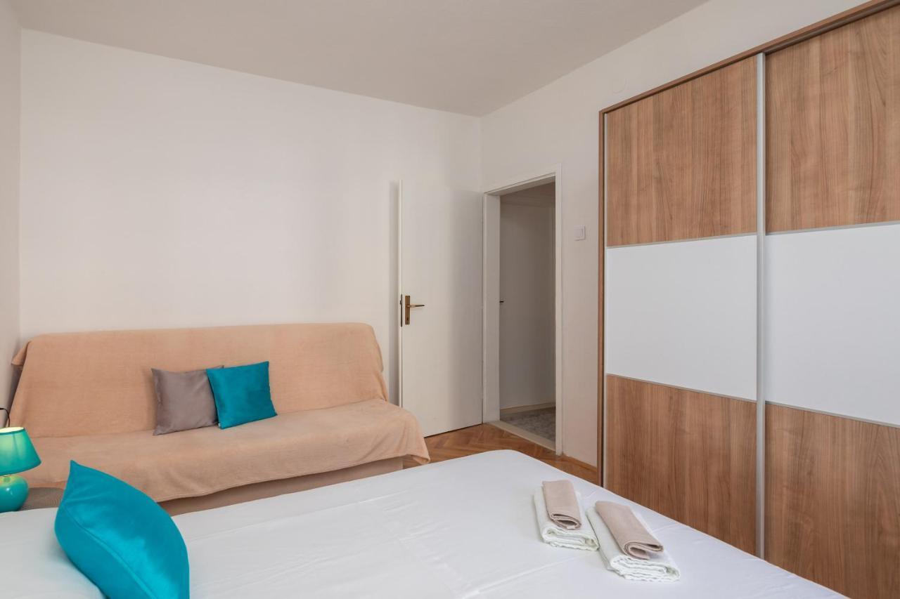 Apartment Beba Dugi Rat Ngoại thất bức ảnh