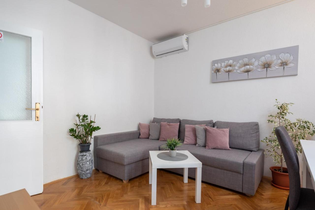 Apartment Beba Dugi Rat Ngoại thất bức ảnh